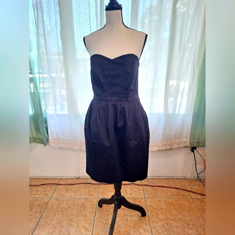 H&M Elegant Black Strapless Dress. Size 10, Great Condition